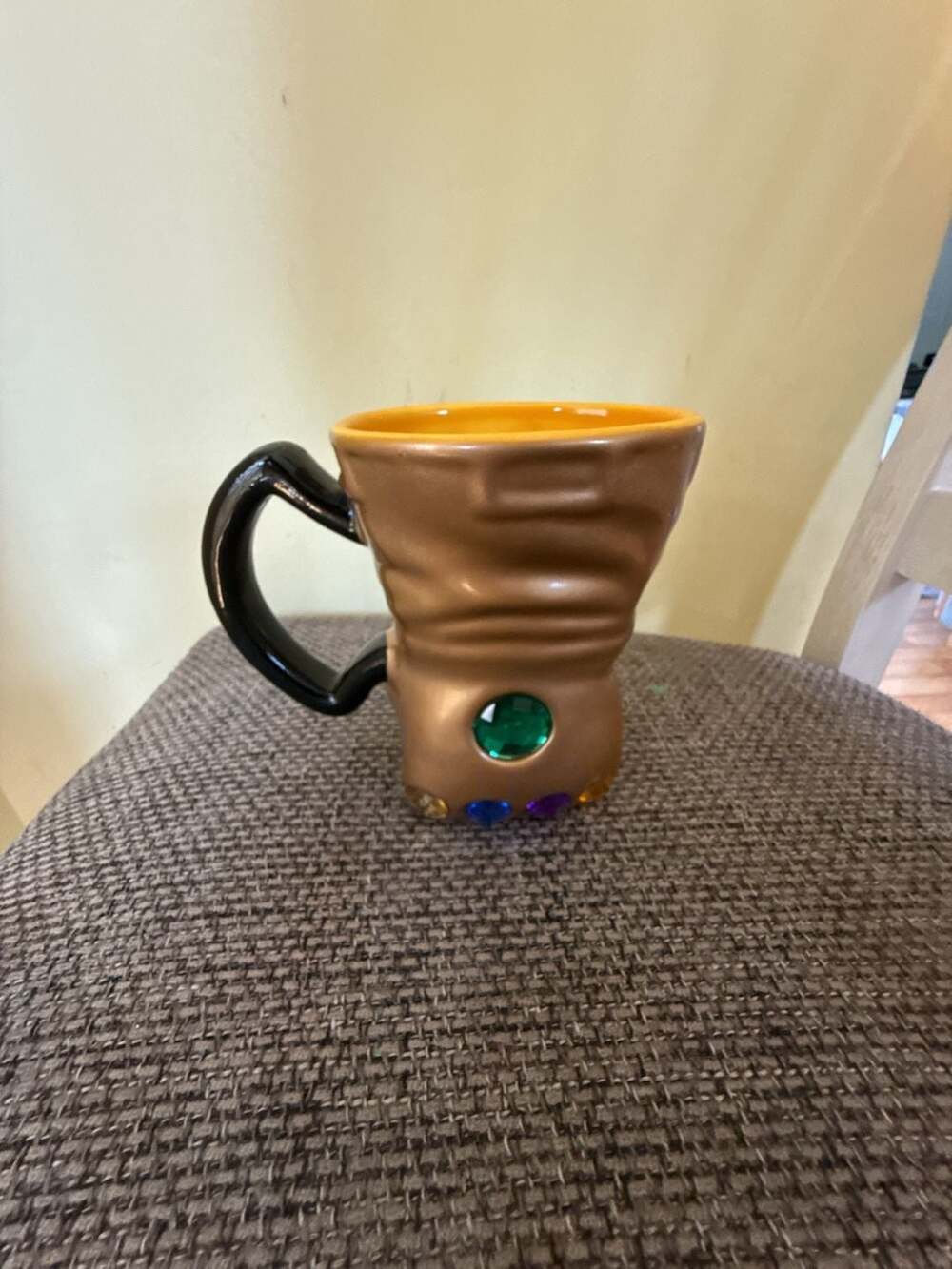 Vandor Marvel Infinity Gauntlet Sculpted Ceramic Mug